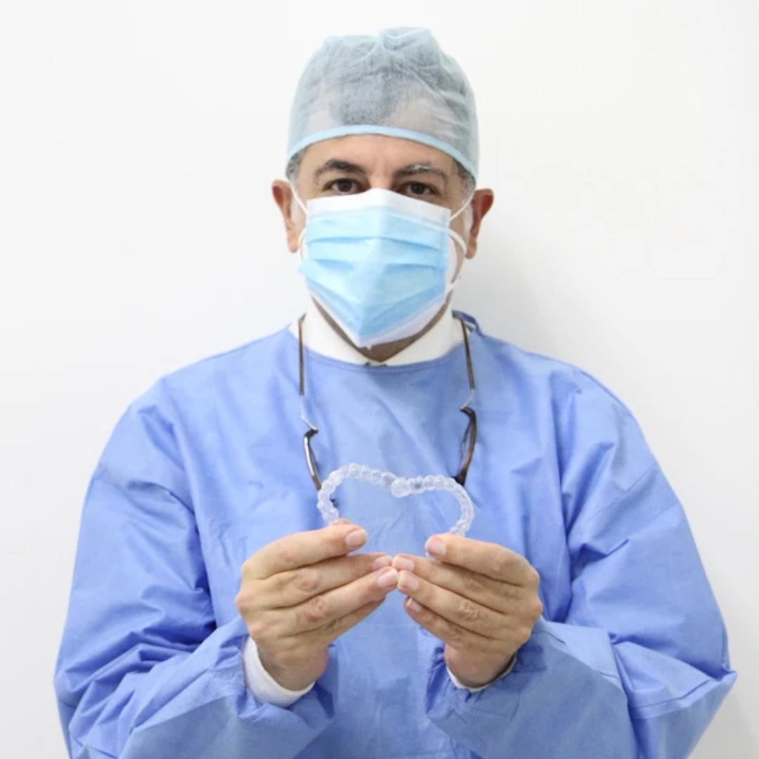 Dr. Moisés Sasson